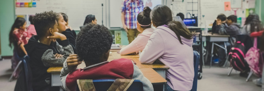 Praten over geheimen die niet leuk zijn – hoe doe je dat met kinderen?
